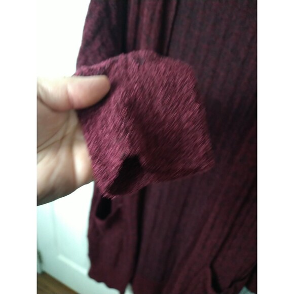 CENY Woman M Burgundy Duster Cardigan Sweater Pockets LS Casual Comfort NWOT - Picture 5 of 8